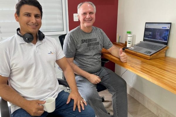 Reunião de trabalho da equipe Weeke